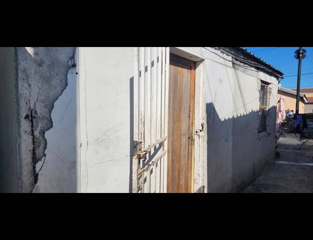 1 BEDROOM HOUSE FOR SALE IN MFULENI